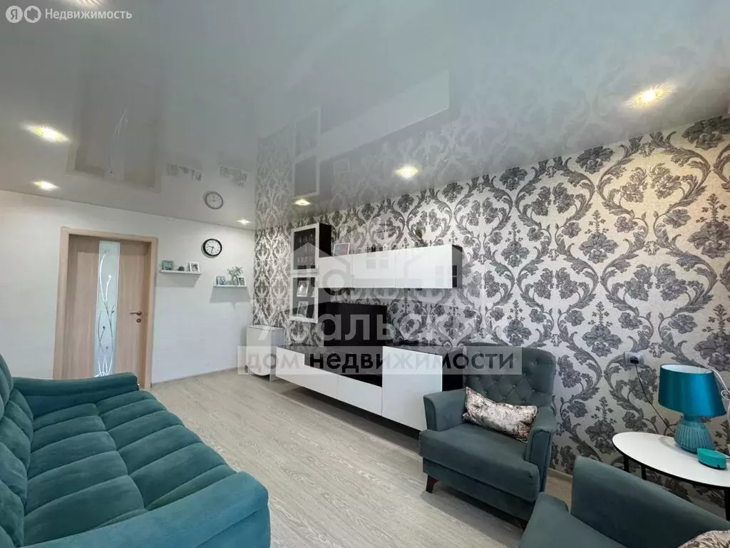 2-комнатная квартира: Алапаевск, улица 19-го Партсъезда, 14 (45.4 м) - Фото 1