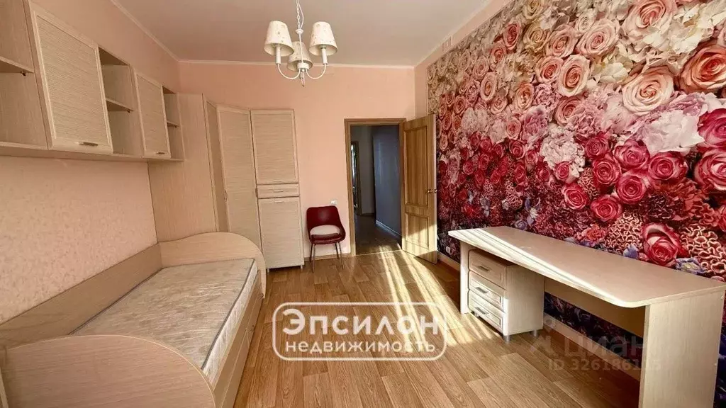 3-к кв. Курская область, Курск просп. Победы, 44 (86.0 м) - Фото 2