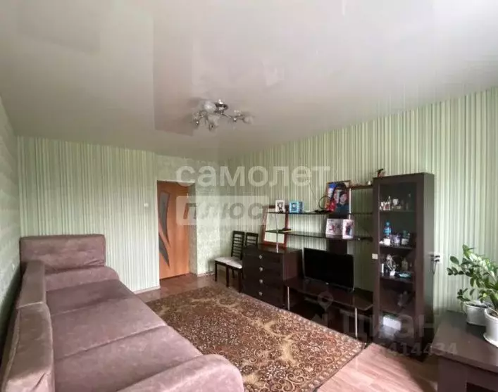 2-к кв. Калмыкия, Элиста 8-й мкр, 65 (42.8 м) - Фото 0