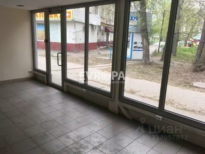 Торговая площадь в Ульяновская область, Ульяновск Автозаводская ул., ... - Фото 0