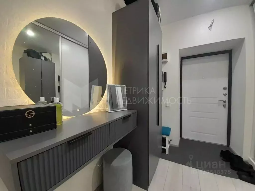 Студия Тюменская область, Тюмень ул. Мельникайте, 150 (38.0 м) - Фото 1