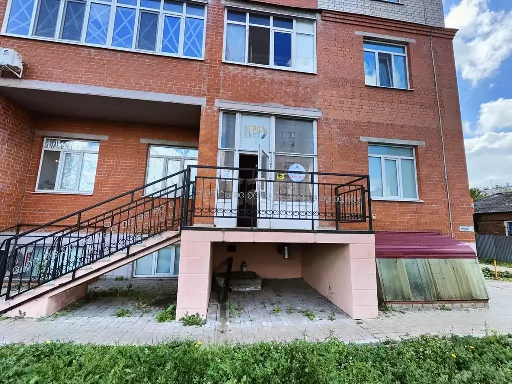 Помещение свободного назначения в Белгородская область, Белгород ул. ... - Фото 1