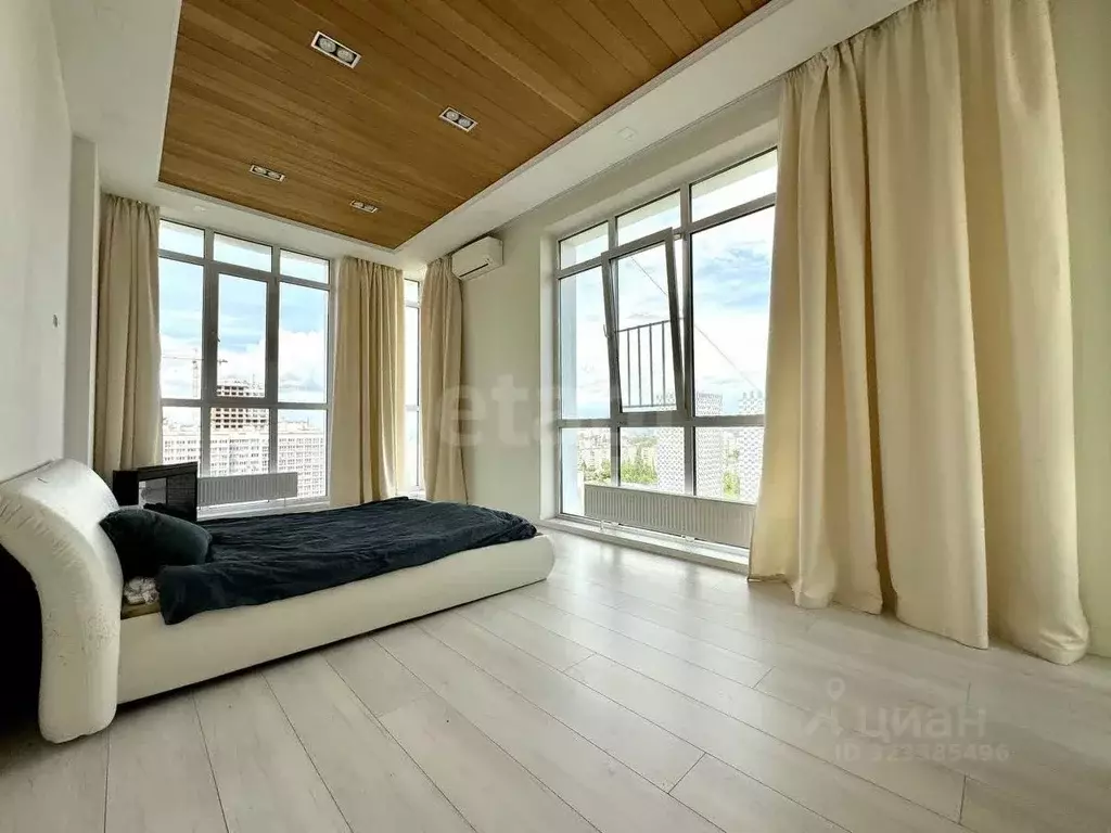 6-к кв. Башкортостан, Уфа ул. Архитектора Рехмукова, 7 (168.0 м) - Фото 0