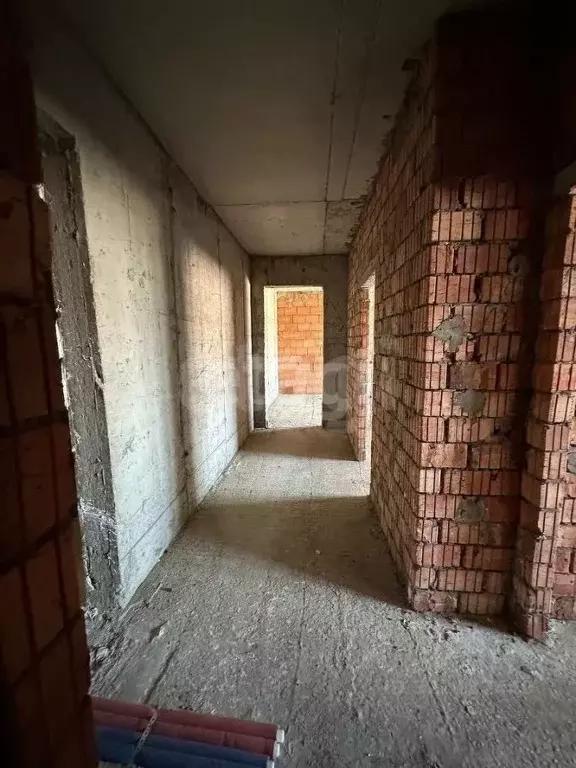 2-к кв. Дагестан, Махачкала ул. Ахмата-Хаджи Кадырова, 128 (71.0 м) - Фото 0