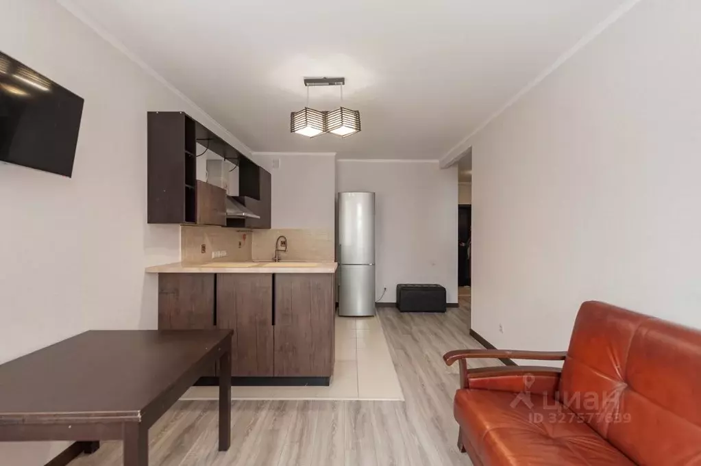 2-к кв. Татарстан, Казань ул. Баки Урманче, 6 (68.0 м) - Фото 1