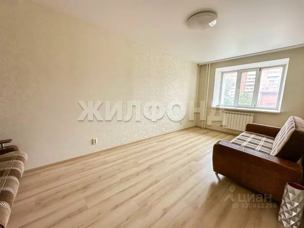 2-к кв. Томская область, Томск ул. Розы Люксембург, 101 (50.1 м) - Фото 1