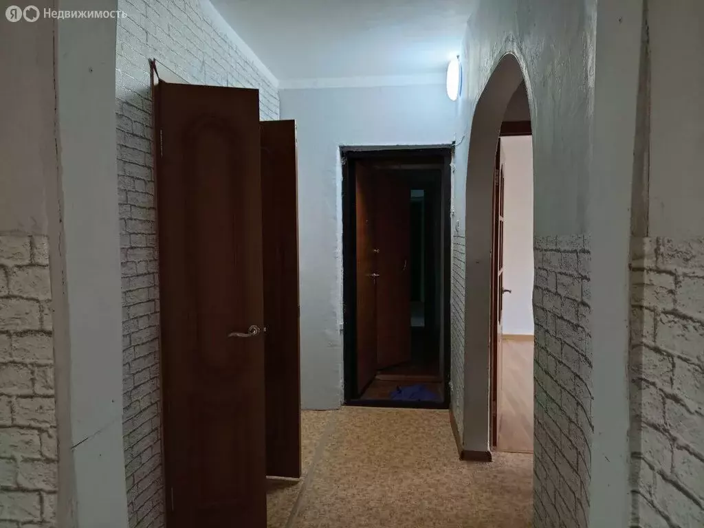 3-комнатная квартира: Улан-Удэ, 111-й микрорайон, 7 (66.4 м) - Фото 1