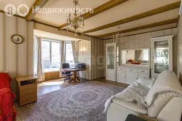 Дом в Горно-Алтайск, Каясинская улица (220 м) - Фото 1