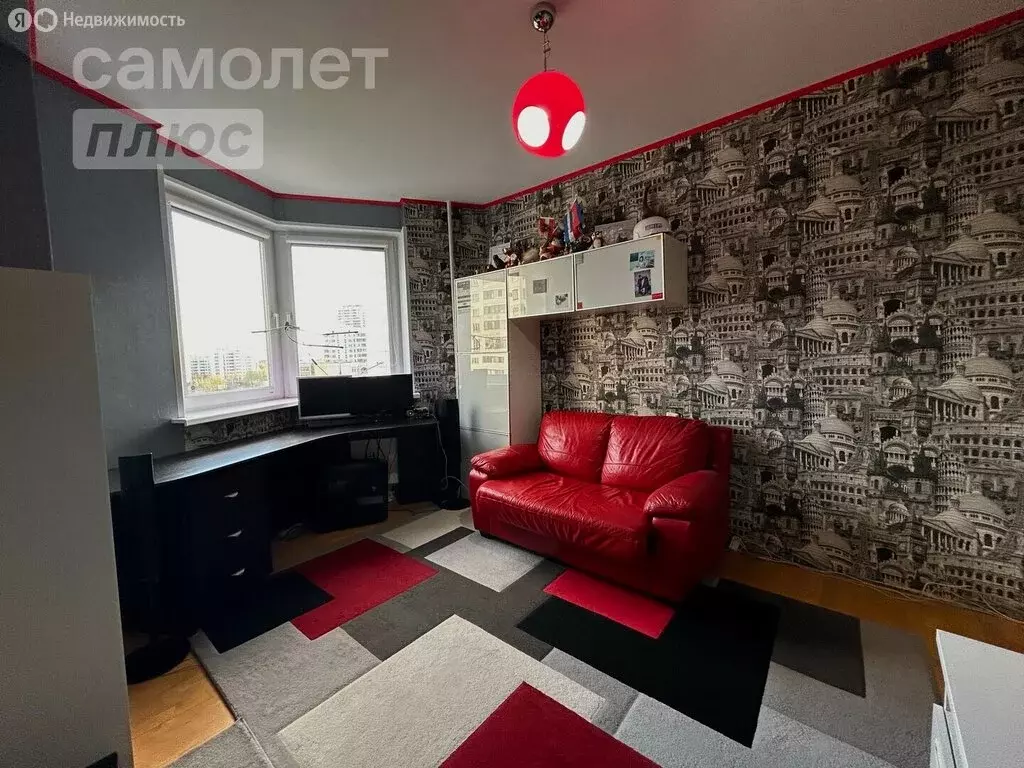 3-комнатная квартира: Москва, улица Маршала Савицкого, 28 (79.4 м) - Фото 1