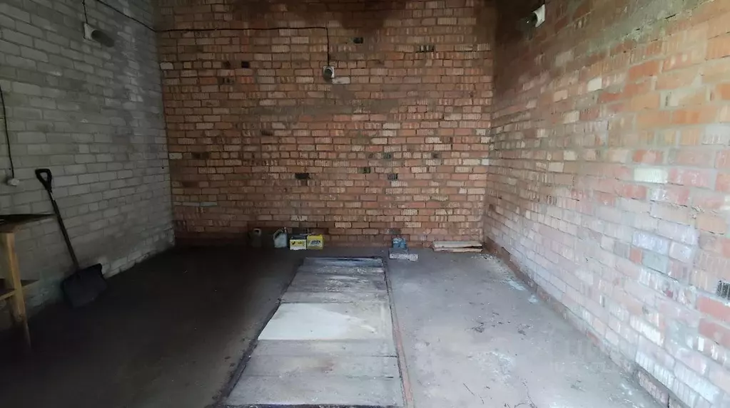 Гараж в Псковская область, Порхов Р-56, 151-й км (20 м) - Фото 2