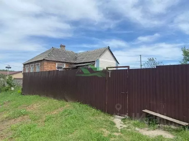 Дом в Белгородская область, Белгородский район, Пушкарское с/пос, с. ... - Фото 0
