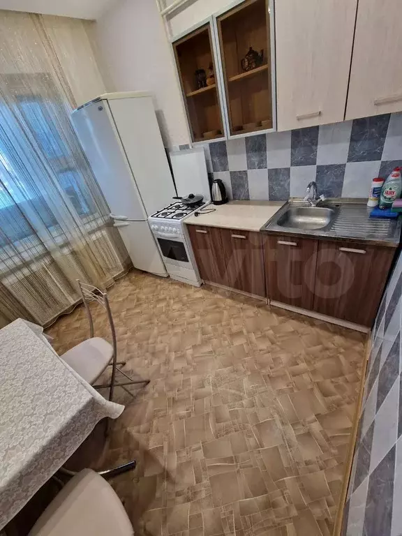 1-к. квартира, 45 м, 1/5 эт. - Фото 1