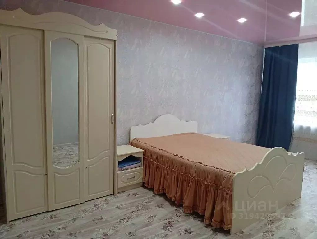 2-к кв. Коми, Вуктыл ул. 60 лет Октября, 9 (47.0 м) - Фото 0