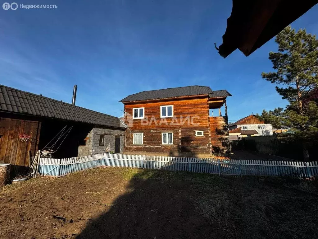 Дом в Улан-Удэ, квартал Импульс (190 м) - Фото 0