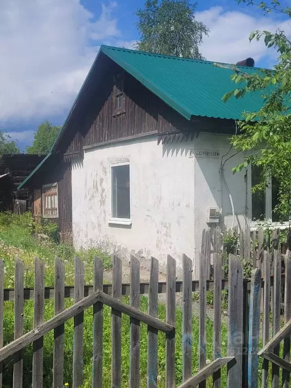Дом в Свердловская область, Горноуральский муниципальный округ, пос. ... - Фото 1