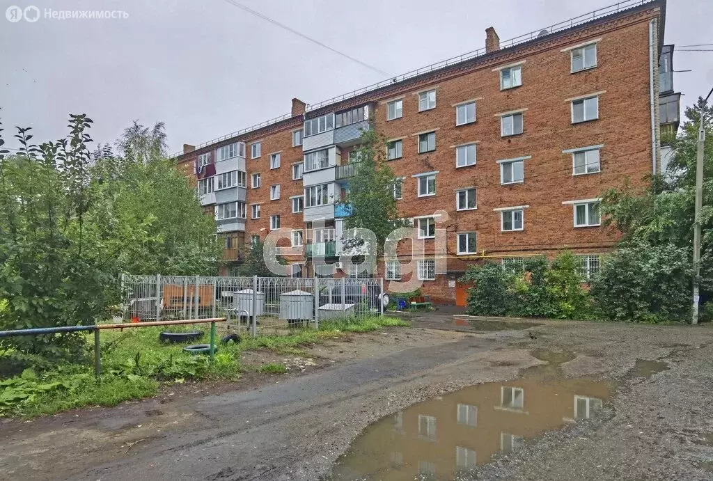 3-комнатная квартира: Омск, посёлок Амурский, улица Багратиона, 29Г ... - Фото 2