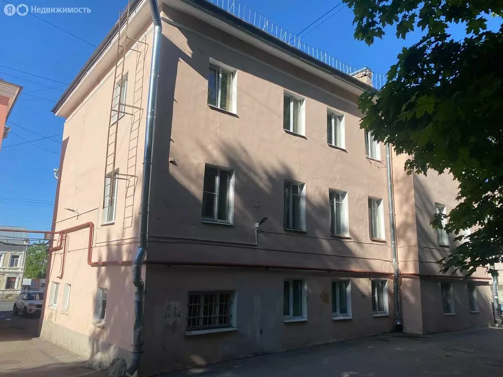 3-комнатная квартира: Ломоносов, Дворцовый проспект, 34 (74.8 м) - Фото 1