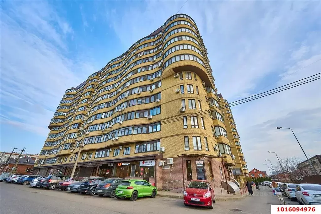 2-к кв. Краснодарский край, Краснодар ул. Бородинская (63.0 м) - Фото 1