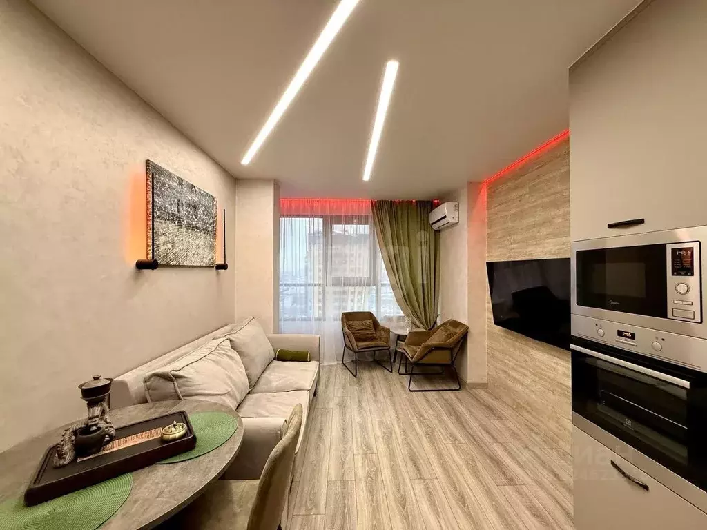 1-к кв. Тюменская область, Тюмень ул. Мельникайте, 32к2 (55.0 м) - Фото 1