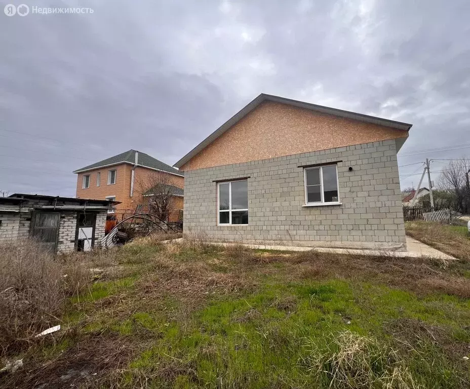 Дом в Волгоград, улица Джамбула Джабаева (104.1 м) - Фото 2