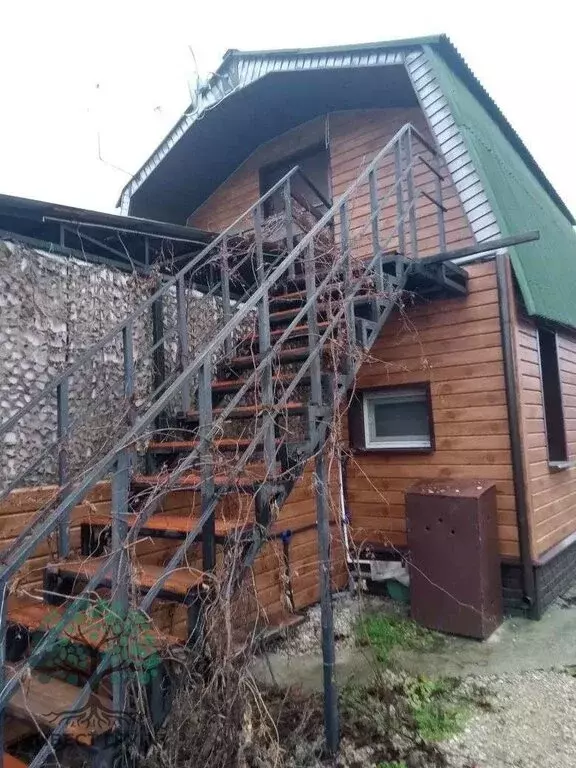 Дом в посёлок городского типа Усть-Кинельский, СДТ СУ-5 ДСК, 111 (60 ... - Фото 1