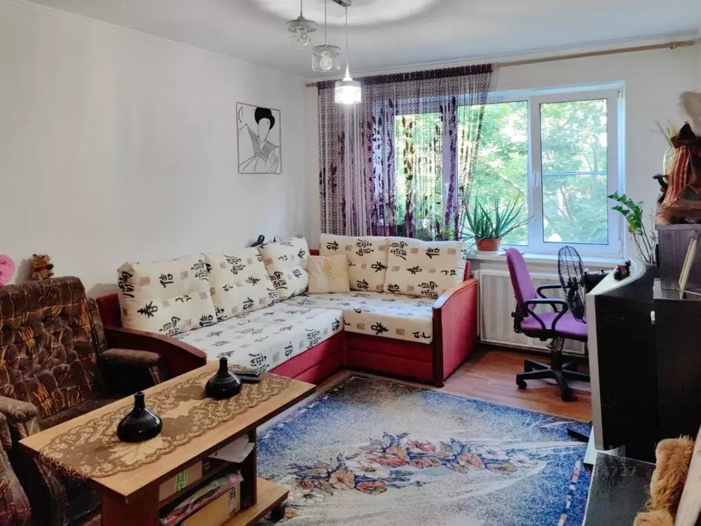 3-к кв. Самарская область, Тольятти просп. Степана Разина, 27 (65.9 м) - Фото 0