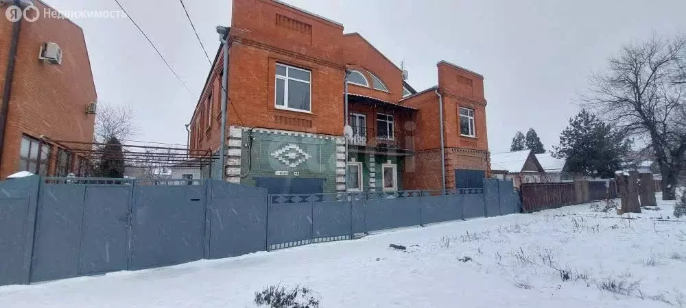 Дом в Новочеркасск, Гвардейская улица (135 м) - Фото 2