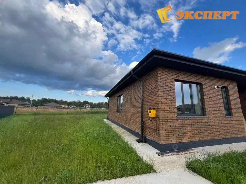 Дом в Калужская область, Жуковский муниципальный округ, с. Совхоз ... - Фото 2