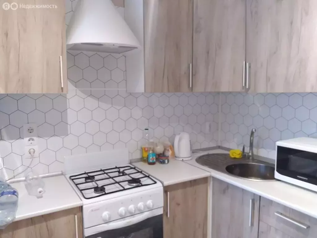 1-комнатная квартира: Судак, квартал Молодёжный, 19 (38 м) - Фото 1