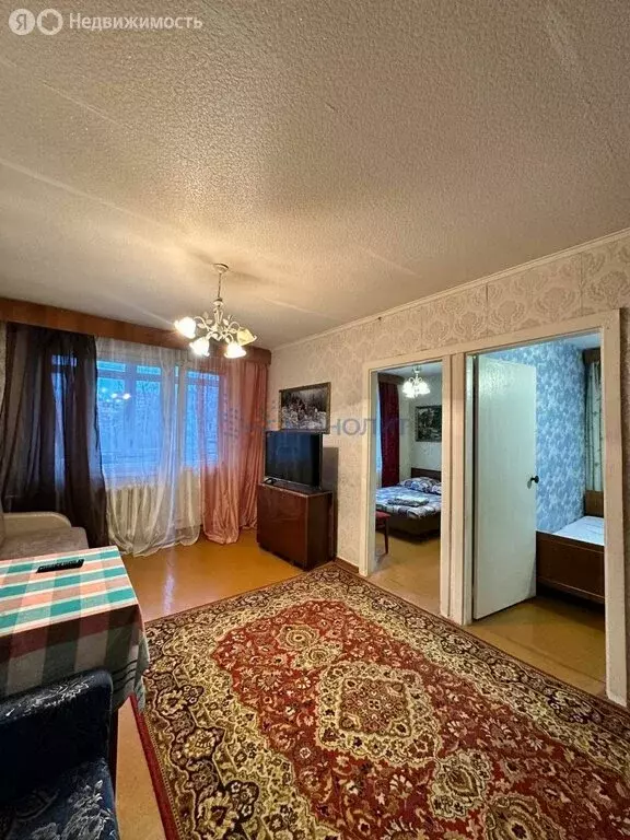 3-комнатная квартира: Нижний Новгород, 6-й микрорайон Автозавода, 11 ... - Фото 1