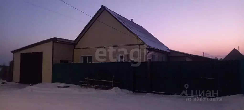 Дом в Бурятия, Иволгинский район, Гурульбинское с/пос, с. Поселье ул. ... - Фото 1