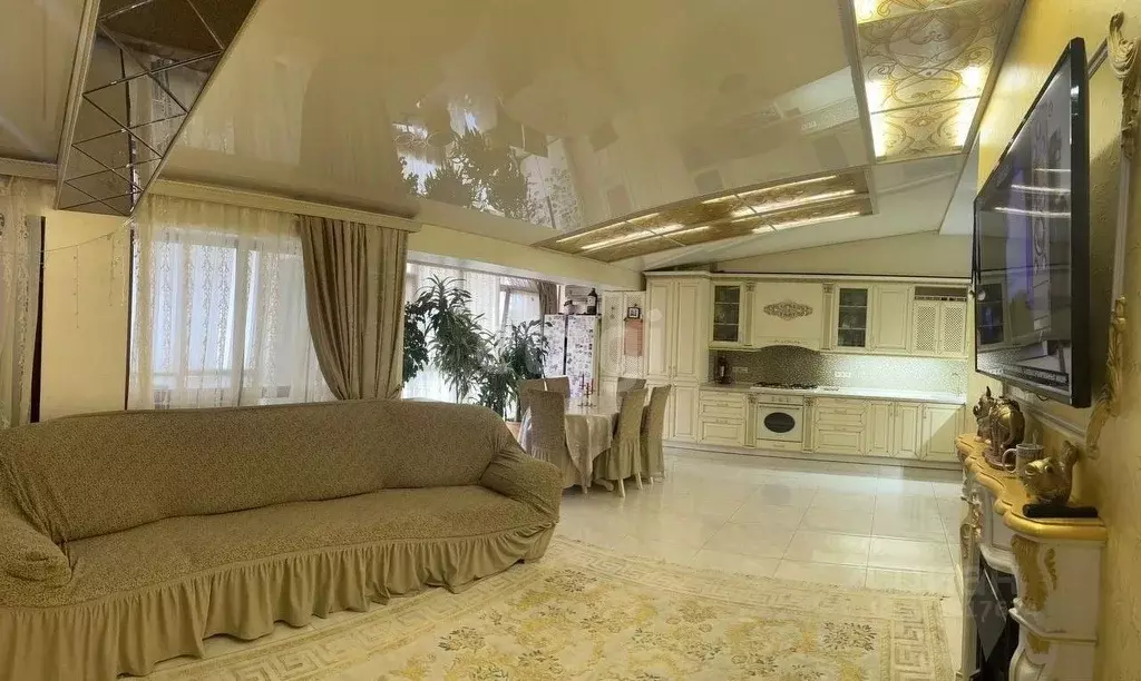 4-к кв. Крым, Симферополь ул. Фруктовая (135.5 м) - Фото 1