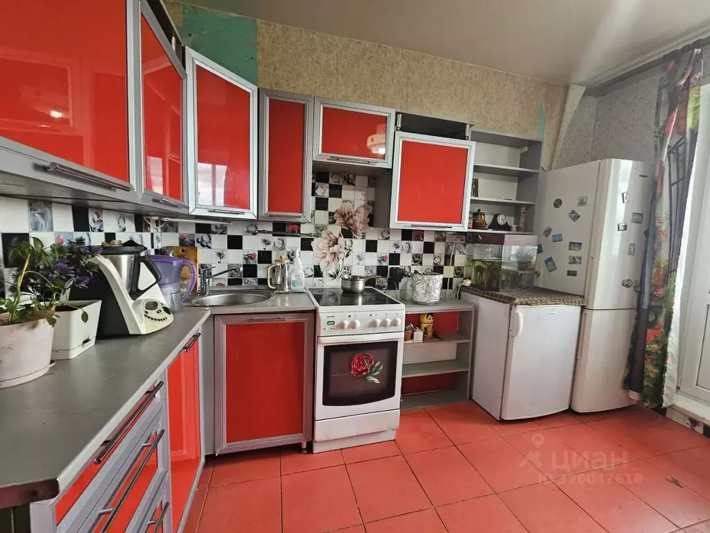 1-к кв. Красноярский край, Красноярск ул. Академика Киренского, 122 ... - Фото 0