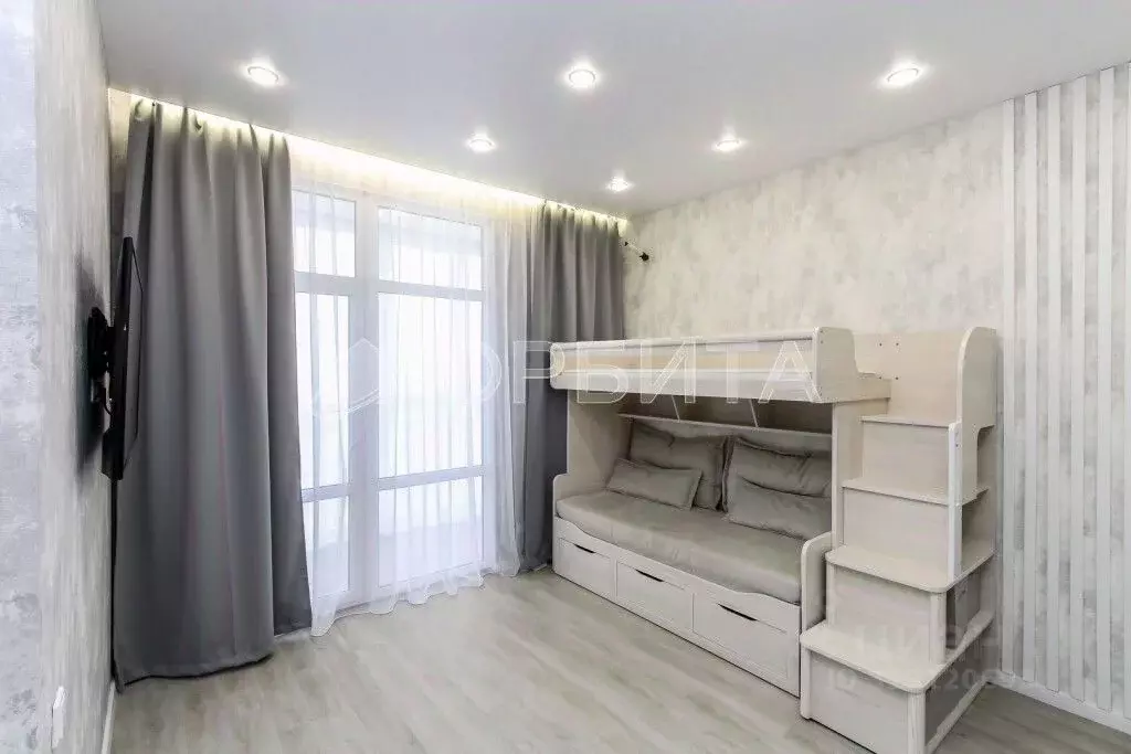 1-к кв. Тюменская область, Тюмень ул. Евгения Войнова, 7 (45.9 м) - Фото 1