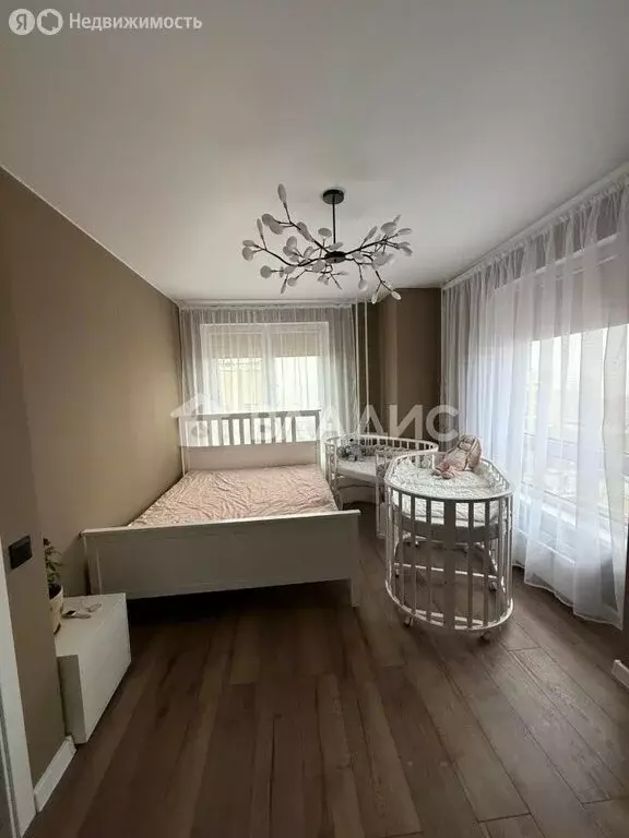 3-комнатная квартира: Москва, Очаковское шоссе, 5к6 (76 м) - Фото 2