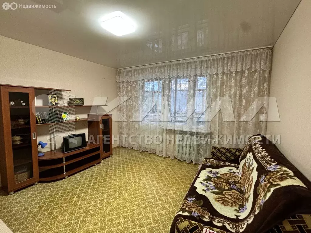 2-комнатная квартира: Набережные Челны, посёлок ЗЯБ, улица Хади ... - Фото 1