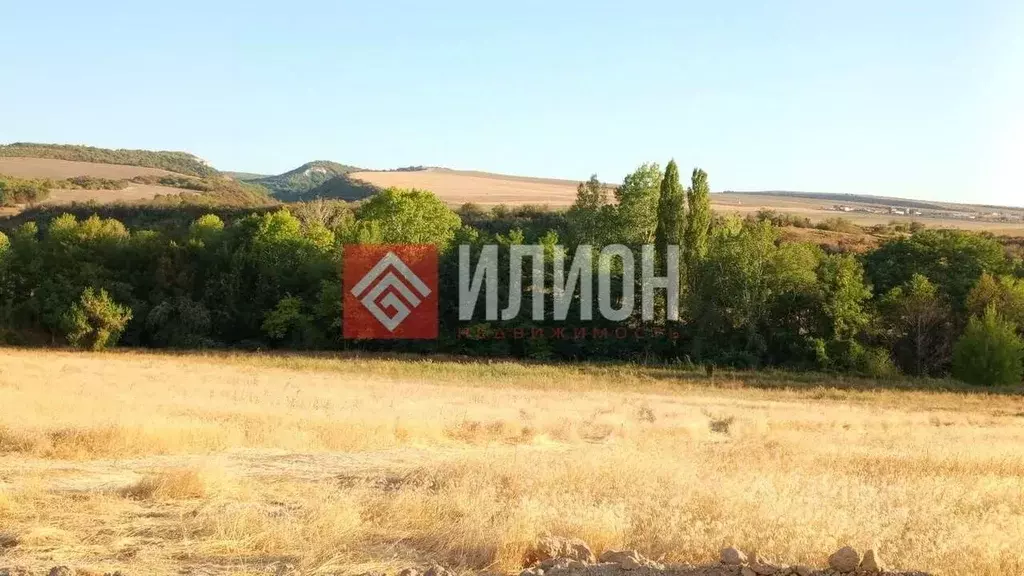 Участок в Крым, Бахчисарайский район, Железнодорожненское с/пос, с. ... - Фото 2