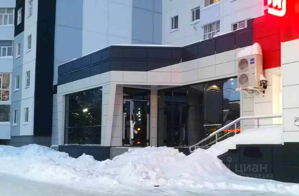 Помещение свободного назначения в Ханты-Мансийский АО, Сургут просп. ... - Фото 2