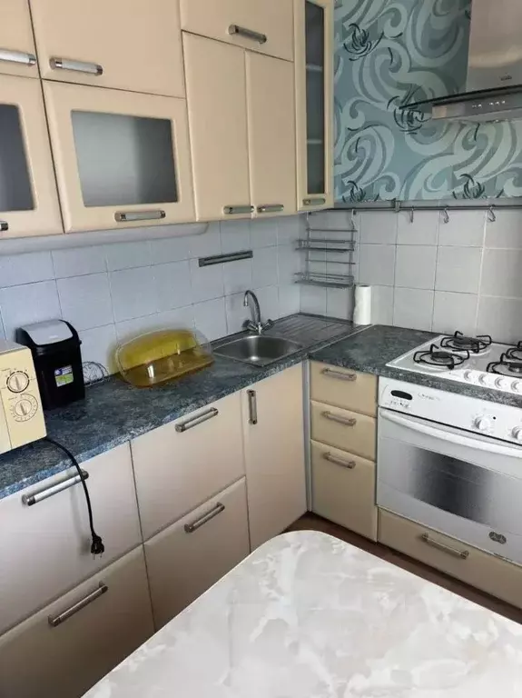 2-к кв. Пензенская область, Пенза ул. Суворова, 144 (50.0 м) - Фото 2