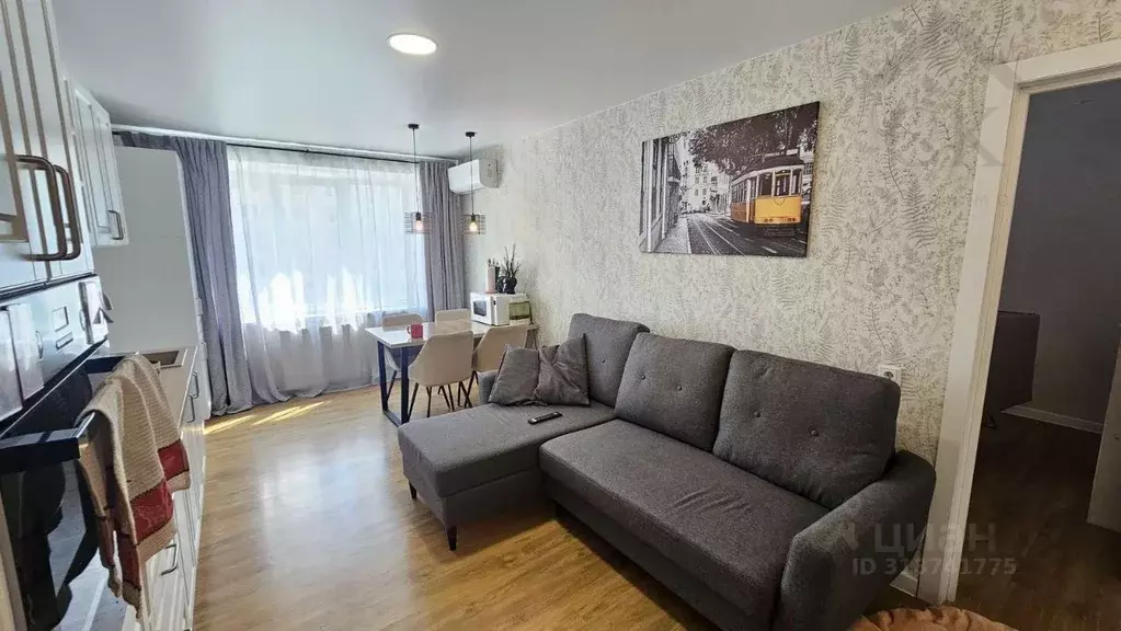 2-к кв. Приморский край, Владивосток ул. Нейбута, 139 (49.8 м) - Фото 1