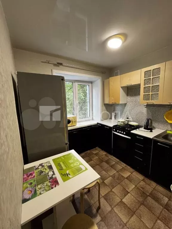 3-к. квартира, 60 м, 2/5 эт. - Фото 0