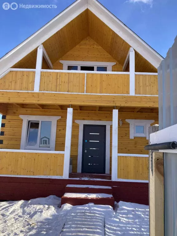 Дом в село Урик, Советская улица, 43 (100 м) - Фото 1