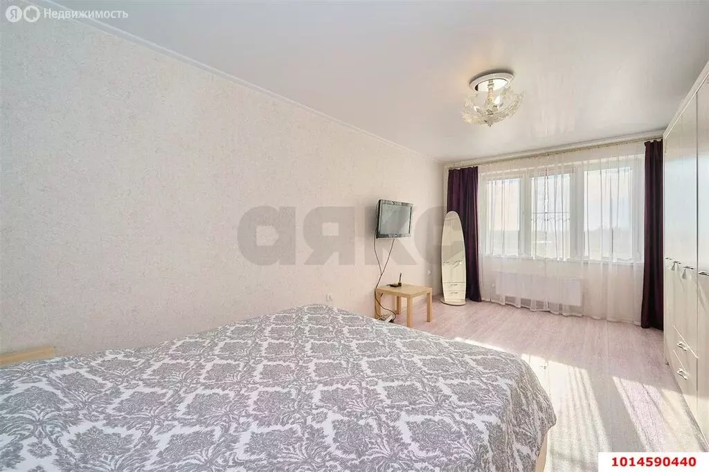 1-комнатная квартира: Краснодар, улица имени Валерия Гассия, 20 (40 м) - Фото 1