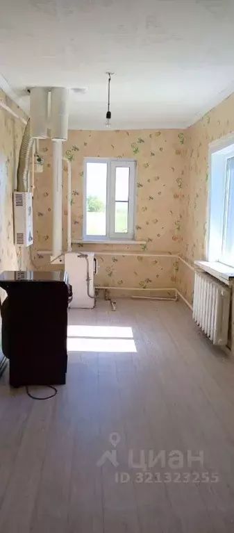 Дом в Курская область, Медвенский район, Высокский сельсовет, д. ... - Фото 2