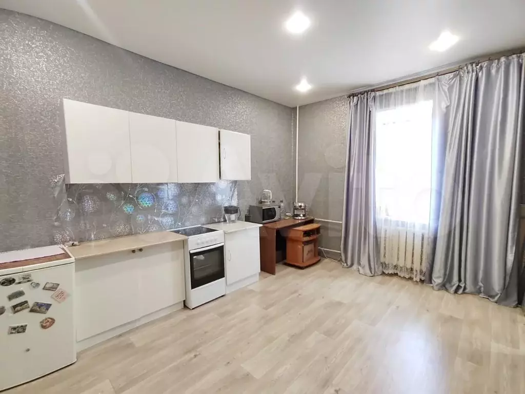 Комната 15,7 м в 1-к., 2/2 эт. - Фото 0