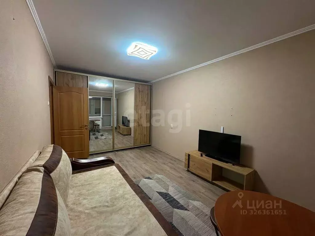 2-к кв. Крым, Симферополь ул. Героев Сталинграда (50.0 м) - Фото 2