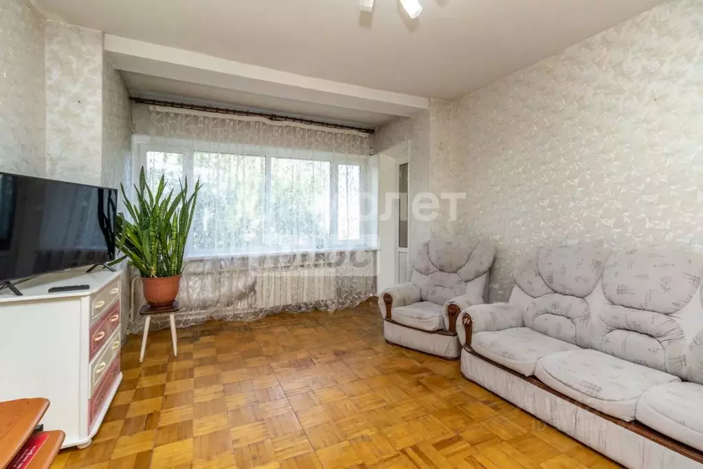 2-к кв. Ханты-Мансийский АО, Сургут ул. Дзержинского, 2 (60.5 м) - Фото 1