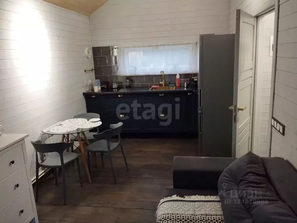 Дом в Калужская область, Перемышльский муниципальный округ, Большие ... - Фото 1