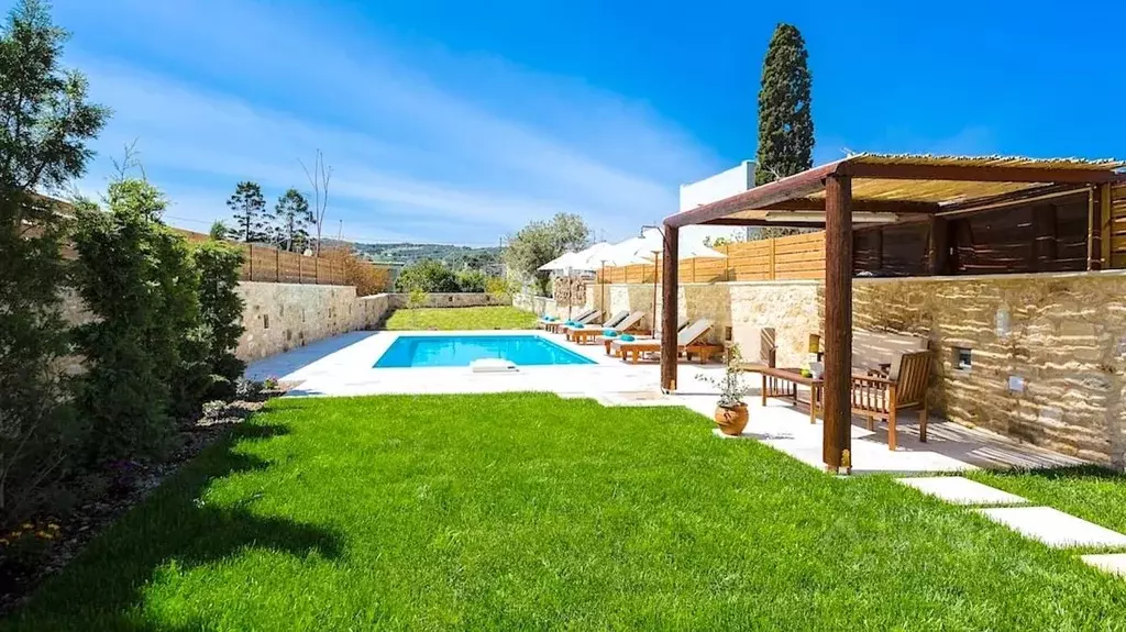 Дом в Краснодарский край, Сочи Сириус пгт, ул. Общинная (190 м) - Фото 2