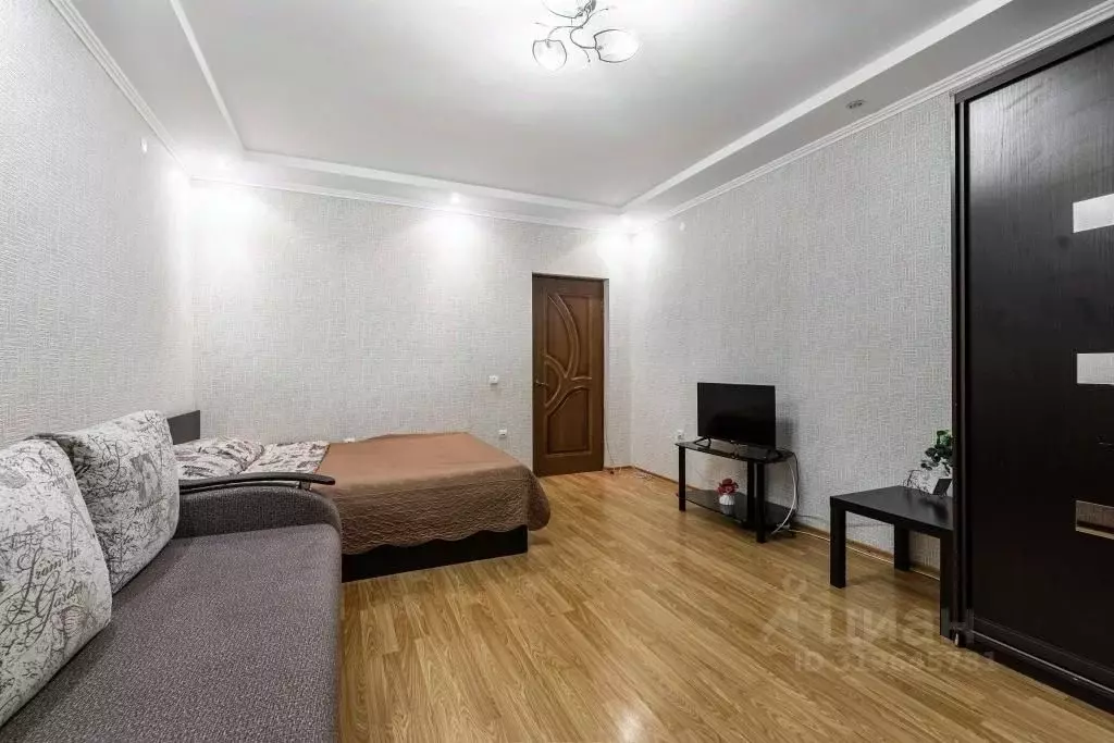 1-к кв. Татарстан, Казань Чистопольская ул., 68 (45.0 м) - Фото 0